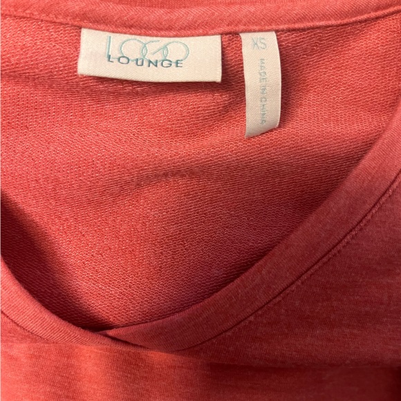 NWOT LOGO Long Sleeved Tunic in Cool Colors! - Picture 9 of 9